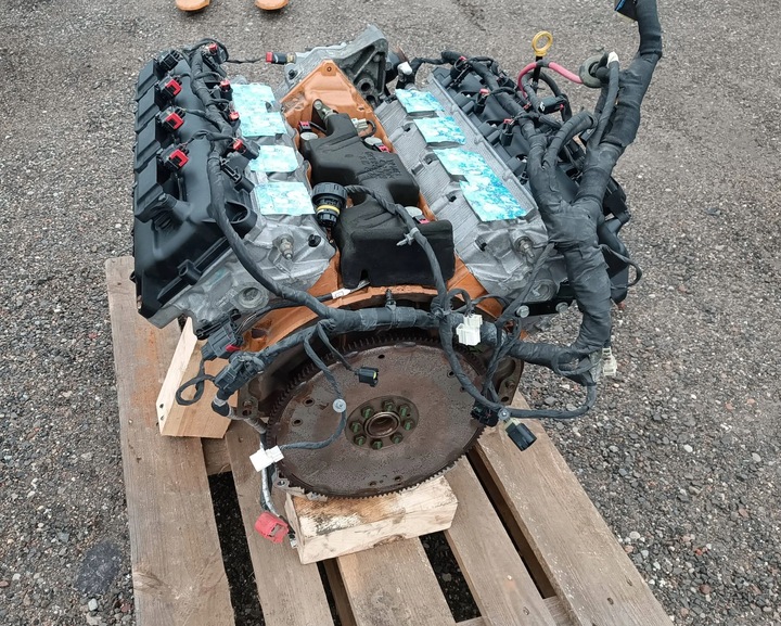 фото №7, Двигатель комплектный dodge charger challenger 6.4 v8 hemi 2011+ 2015+