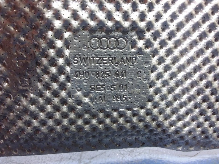 фото №3, Audi a8 d4 защита термическая 4h0825641c