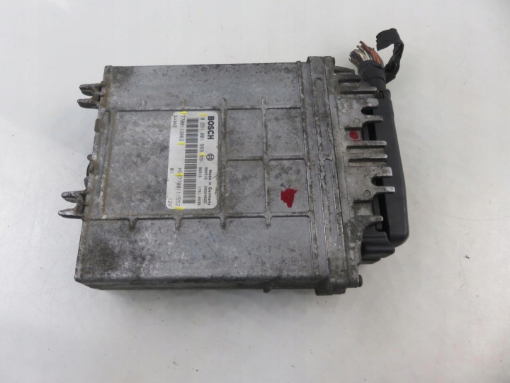 фото №6, Блок управления  renault megane i 1.9 dti 7700113863 7700111552 0281001969