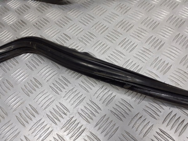 фото №5, Прокладка переднього скла skoda 105 s 1982 r.