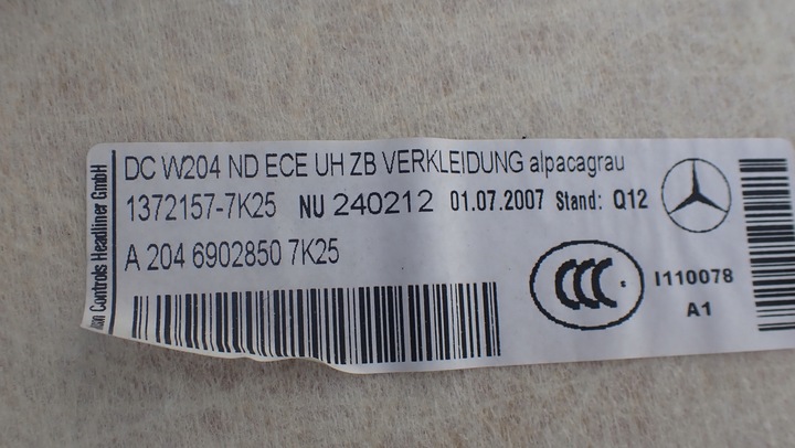 фото №16, Потолок mercedes w204 sedan 2007r