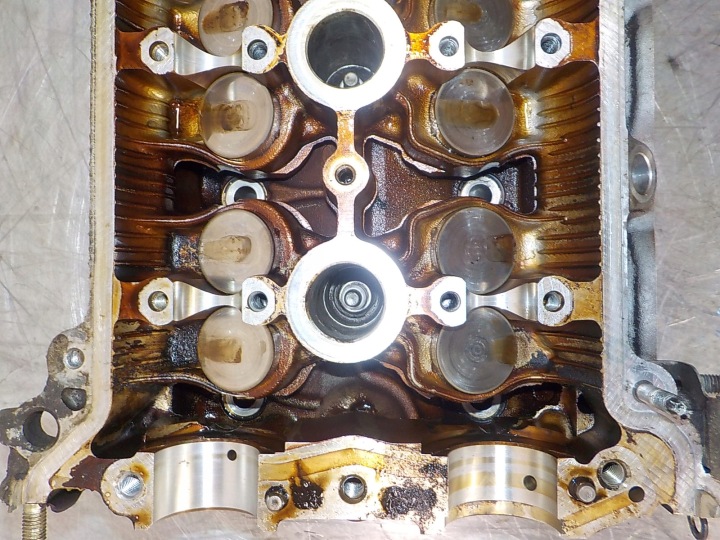 фото №8, Toyota avensis corolla 1.3 vvti головка двигателя 2nz