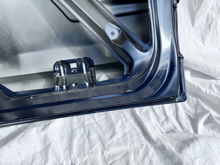 фото №13, Bmw x3 e83 рестайлинг крышка крышка багажника карбон-черный 416