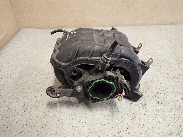 фото №1, Mitsubishi colt 1.1i 04-08 коллектор всасывающий