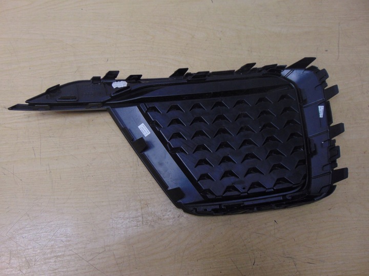 фото №8, Решітка w бампер audi a1 82a s-line ліва