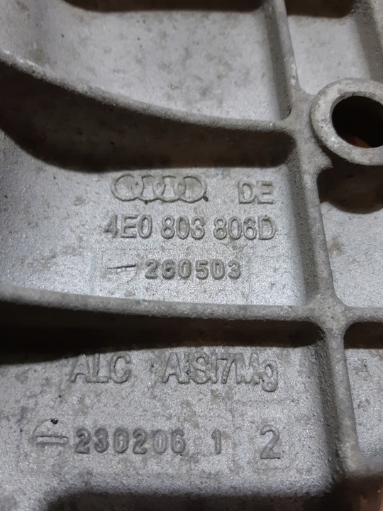 фото №8, Audi a8 d3 3.0 tdi лапи підтримка коробки 4e0803806d