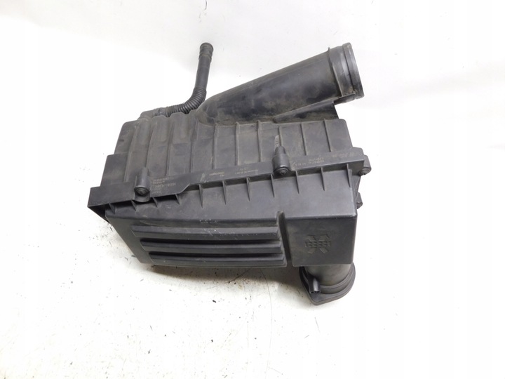 фото №10, Корпус фільтра повітря 3c0129607ab 3c0129601bk audi a3 8p golf v 1.9 tdi