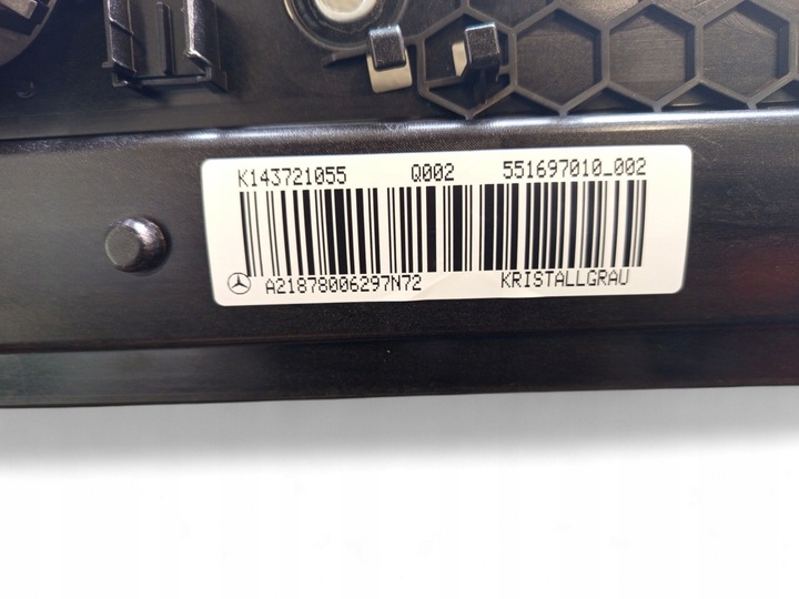 фото №6, Mercedes-benz cls c218 x218 a2187800629 люк комплект