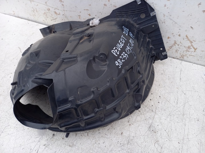 фото №6, Подкрылок правое перед peugeot 208 ii 9823309080