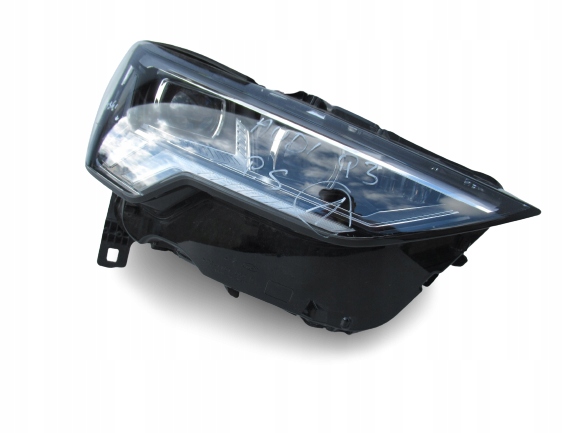 фото №1, Audi q3 83a лампа полный led matrix правая 83a941036