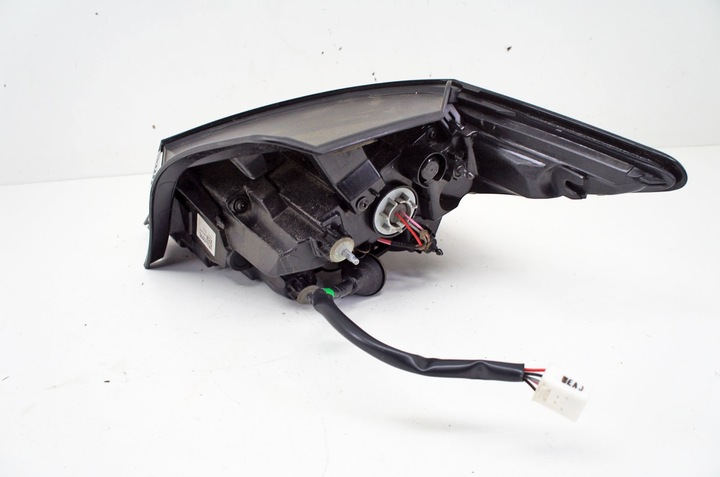 фото №6, Sz096 hyundai elantra vii ^ лампа левый зад 92401aa200 sedan