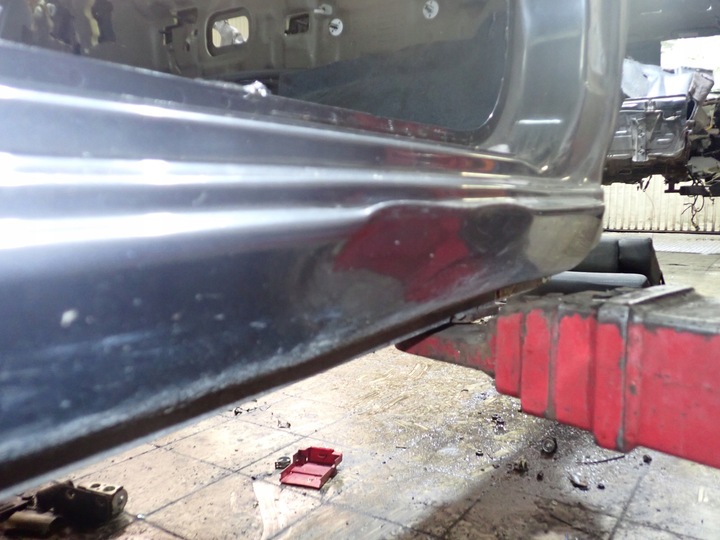 фото №7, Mitsubishi colt vi z30 02- 5d поріг праві стійка середній чверть