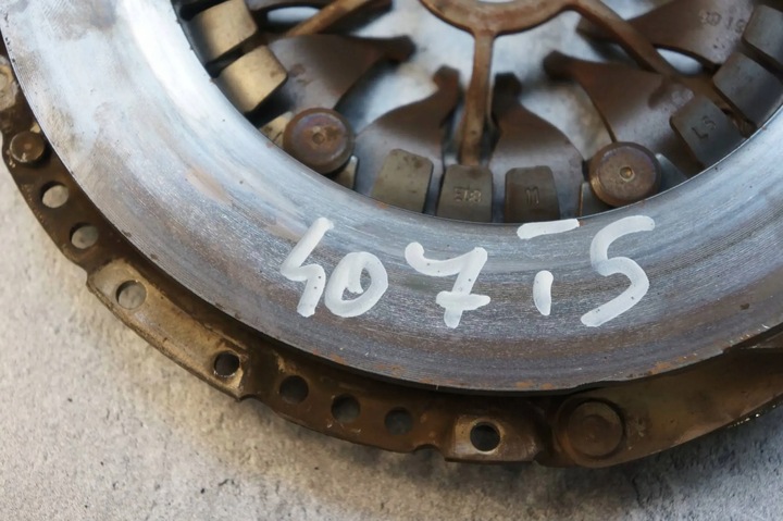 фото №9, Сцепление комплектные kpl vw transporter t5 caravelle - 1.9 tdi - 03g105264l