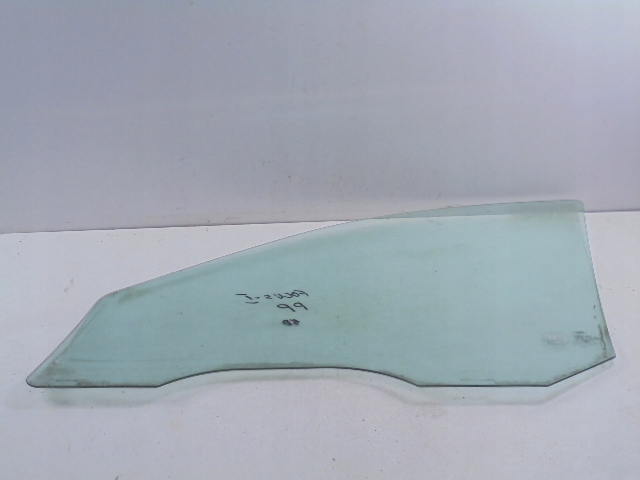 фото №1, Ford focus mk1 скло двері перед права 98-01 універсал