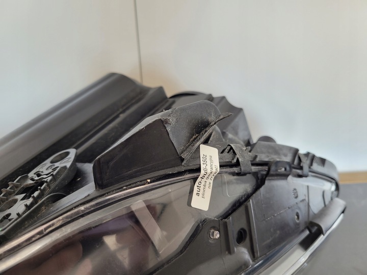 фото №10, Лампа правая передняя фара правые mercedes b-klasa w246 a2468207261 eu