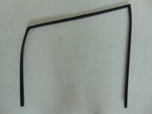 фото №1, Прокладка скла двері лівий перед korando iii