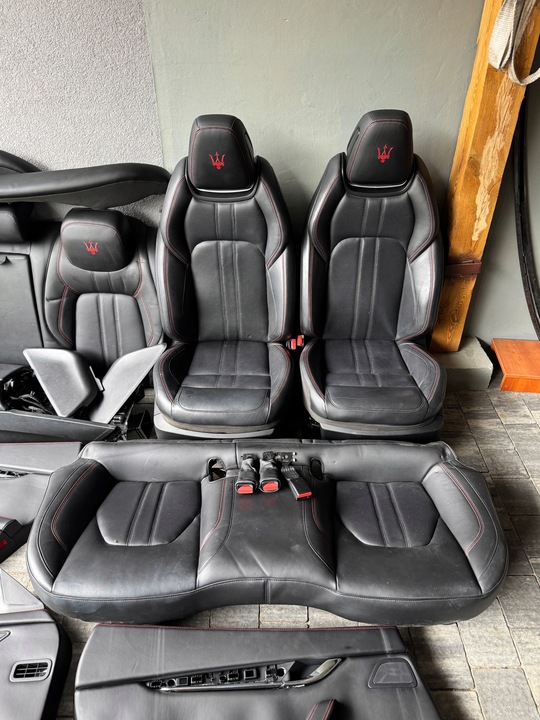 фото №10, Maserati quattroporte vi gransport сиденья диван комплект обивка обшивки