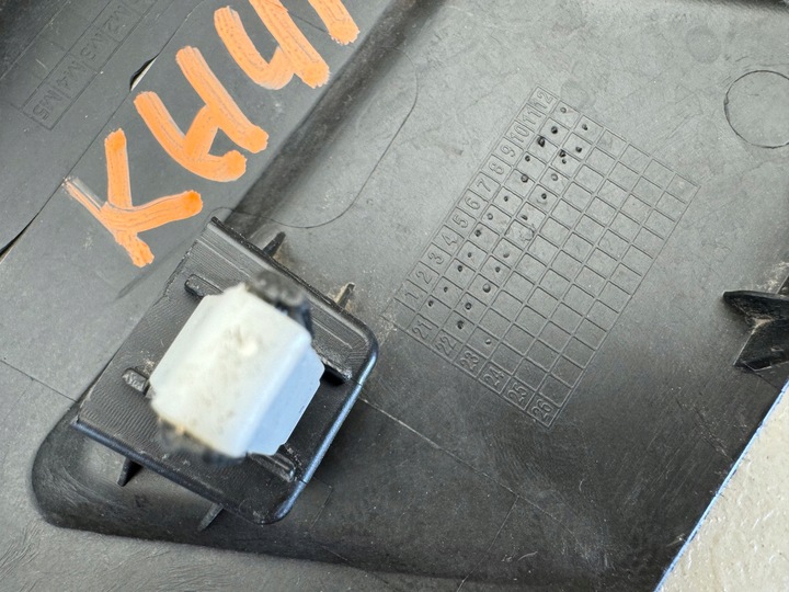 фото №11, Hyundai tucson iv 4 20r- планка накладка крила лівий зад 87743-n7000