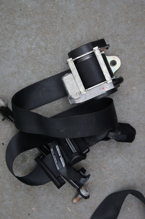 фото №12, Maserati levante подушки панель подушка безпеки ремені консоль