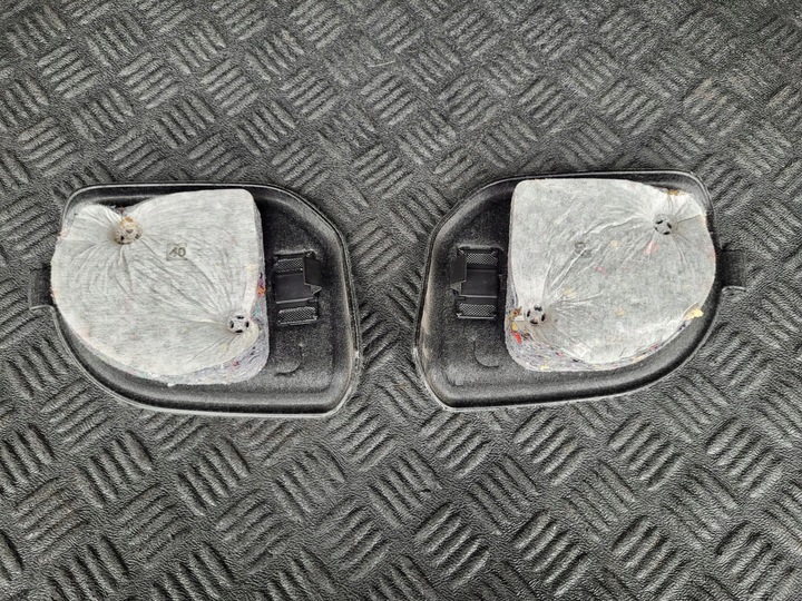 фото №2, Захист заглушка обшивка багажника зад ліва права комплект volvo v60 i рестайлінг