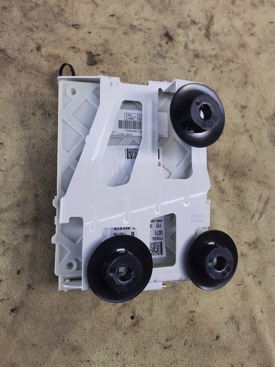 фото №2, Ford focus mk3 1.5tdci модуль коробка bsi