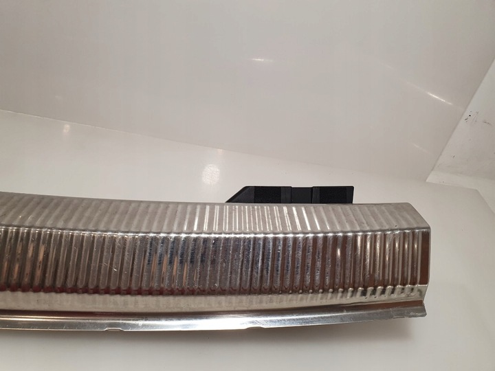 фото №3, Audi a4 s4 b8 avant захист порога багажника хром