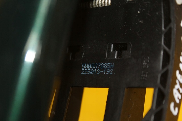 фото №8, Ручка двері лівий перед ключ porsche caynne ii 5n0837885h