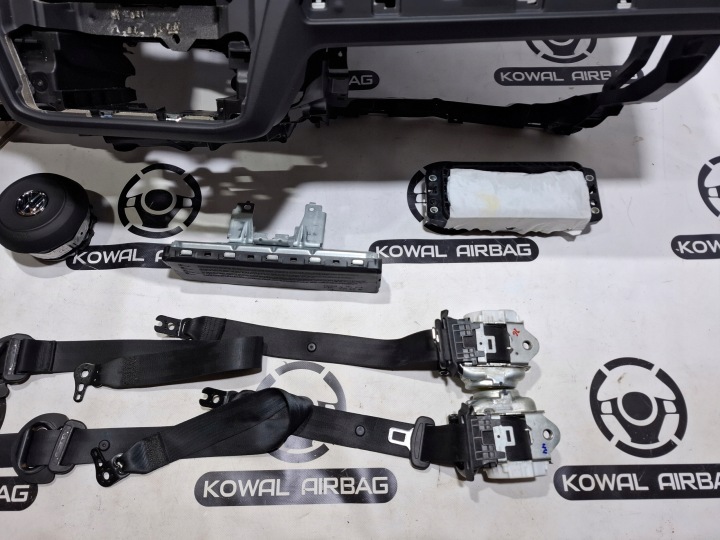 фото №6, Volkswagen vw tiguan 2 ii head up торпедо консоль подушка ремни оригинал новая