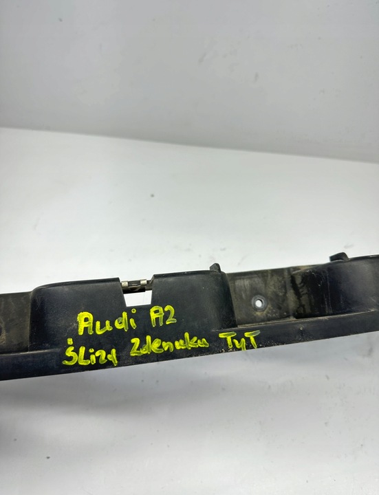 фото №9, Ползун бампера зад audi a2 i 8z0807855a