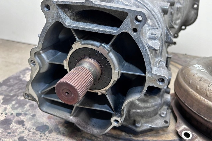 фото №13, Коробка передач коробки передач bmw 7 f01, f02 8hp70x 4.4l бензин 330kw 2013