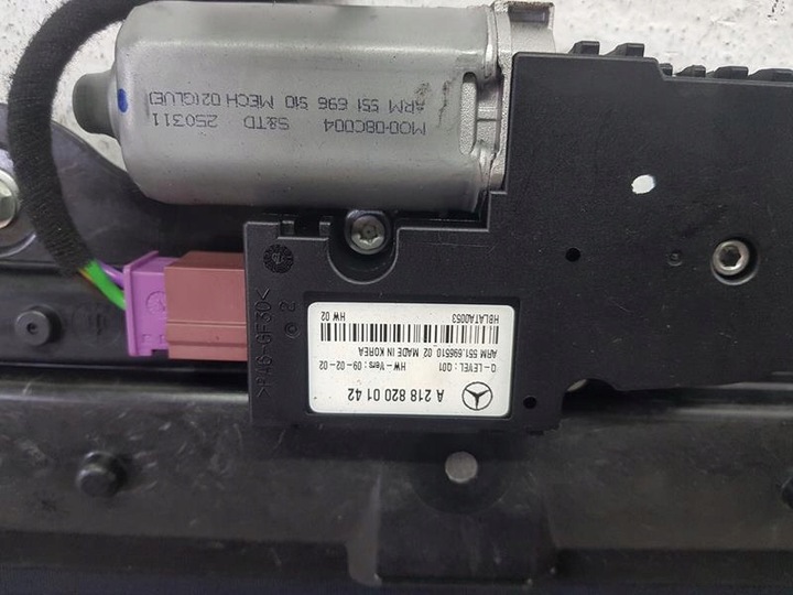 фото №6, Люк mercedes cls w218 a2187800029 a2188200142