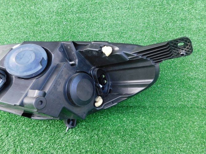 фото №7, Ford fiesta mk8 viii повний led 17- фара праві