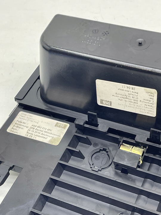 фото №15, Audi a6 c7 бардачок пепельница туннеля среднего дерево