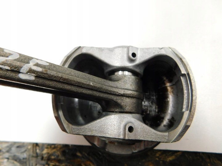 фото №14, 4 поршні шатуни mazda 3 bk 1.6 16v набір b6-ze kpl поршень шатун