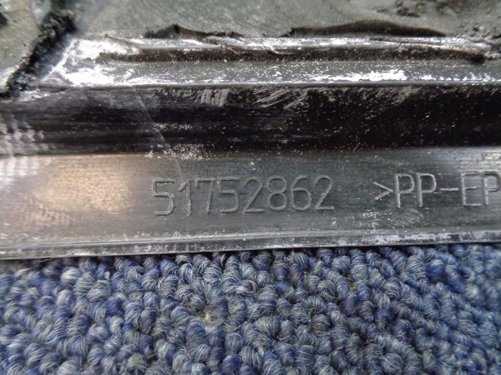 фото №8, Стекло кузовная треугольник fiat punto evo 10r. правая передняя перед правые