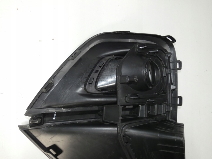 фото №8, Решётка бампера kia sportage iv правая 528.