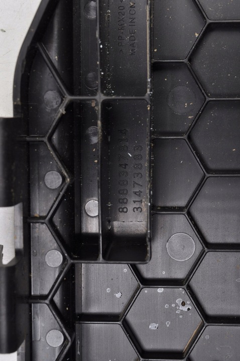 фото №7, Volvo xc40 коробка предохранителей 31473883 31473884