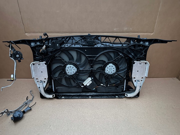 фото №8, Audi a6 c7 4g рестайлінг s-line 2,0 tdi перед комплектний лампи повний led lx7p lz7g