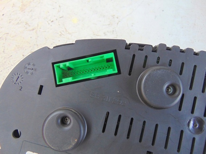 фото №8, Seat cordoba vario 1.6 00r спидометр приборы 274643km