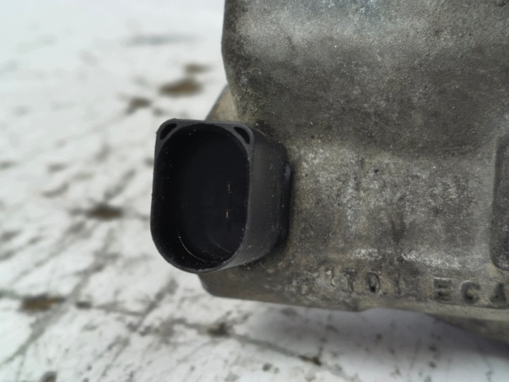 фото №9, Компрессор кондиционера vw golf vi skoda octavia ii1.4 tsi 5n0820803
