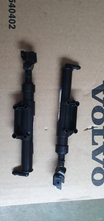 фото №5, Розпилювач фара volvo xc70 s80 v70 12-15r