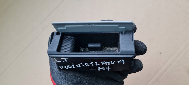 фото №13, A7 4g пепельница дверь правые зад правая 4g8857406a серый a6 c7 4g