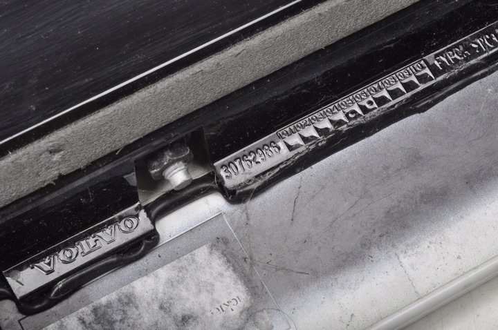 фото №13, Volvo c30 спойлер спойлер крышки 30762986 рестайлинг 614-46