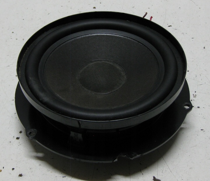 фото №1, Skoda octavia ii 2.0 tdi 06r динамик 1z0035411d