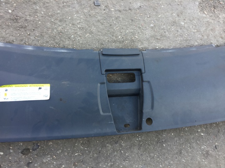 фото №3, Audi a8 d4 верхняя защита ремня передней 4h0807081