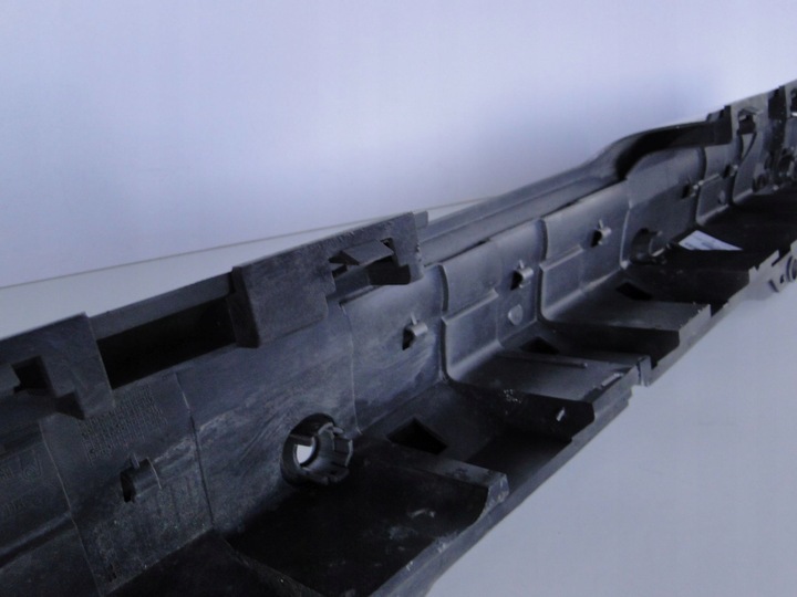 фото №12, Mercedes vito viano w639 639 рестайлинг бампер задний na датчики pts i na hak