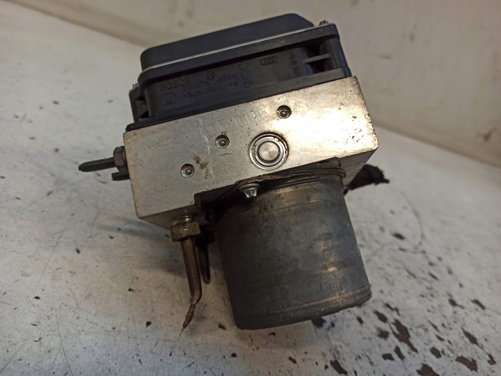 фото №11, Mercedes a-klasa w169 w245 2.0 cdi насос abs a0064313812 0265950618