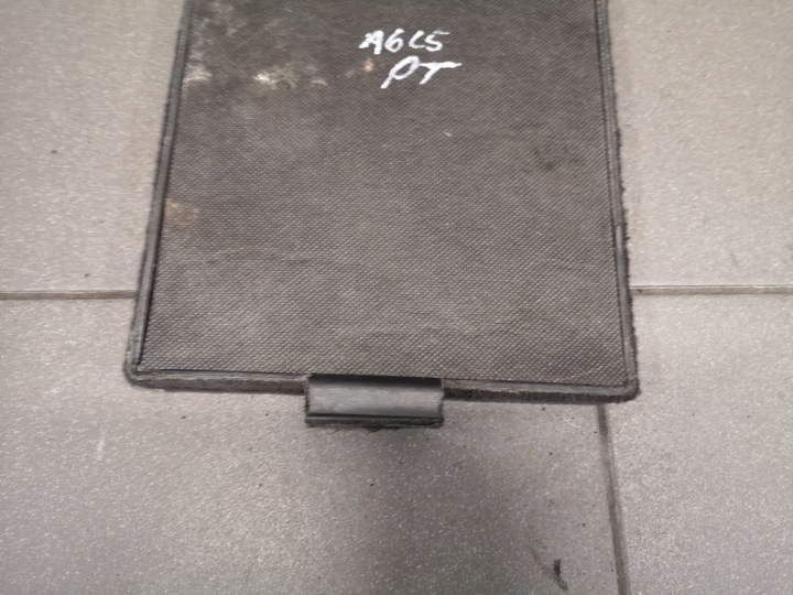 фото №12, Боковина заглушка багажника права audi a6 c5 avant