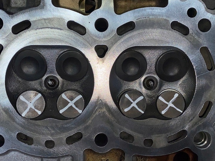 фото №10, Головка двигуна clio iv 0.9 tce h4bb408 dacia sandero 631r