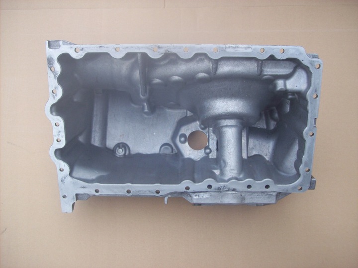 фото №5, Bmw f15 x5 f16 x6 поддон масляная 7637608 4.0ex n20